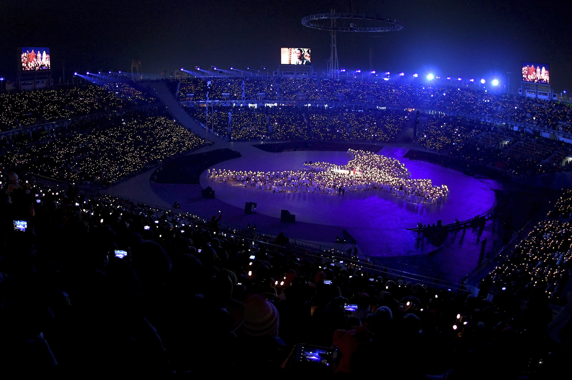 Juegos de paz y preparaciones para la guerra